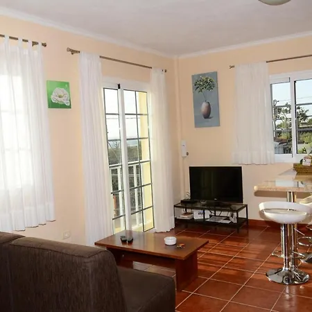 Casa Maestro Agustin Nº 1 *