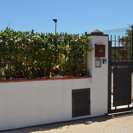 Casa Maestro Agustin Nº 1 * 巴耶格兰雷伊
